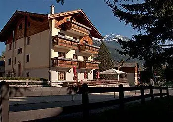 Lord Byron Apartamento Bormio